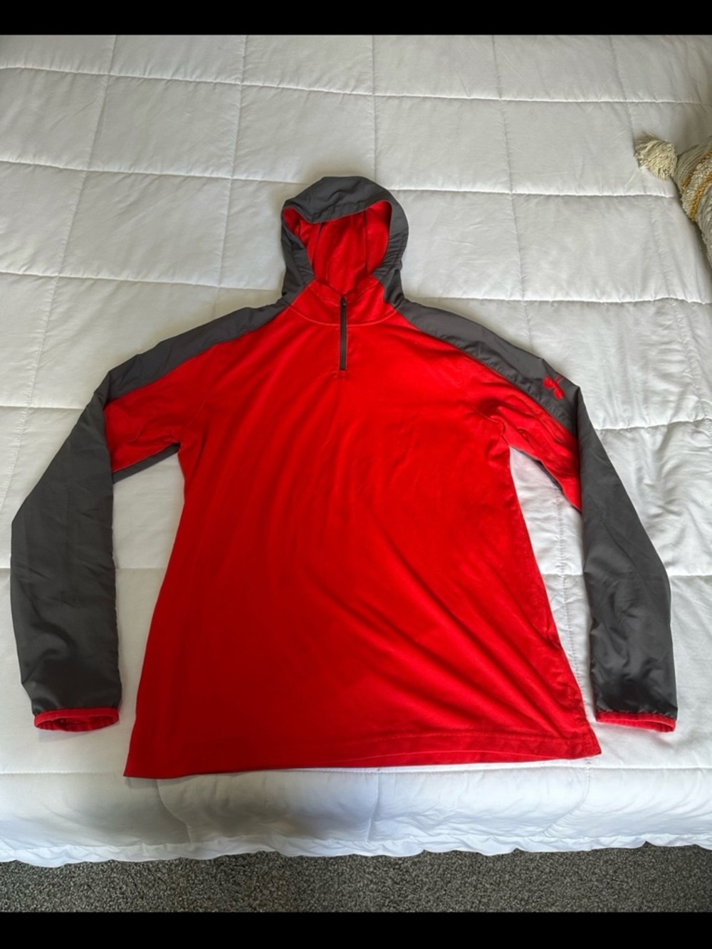 Under Armour Red and Gray Lightweight Hooded Quarter-Zip Pullover